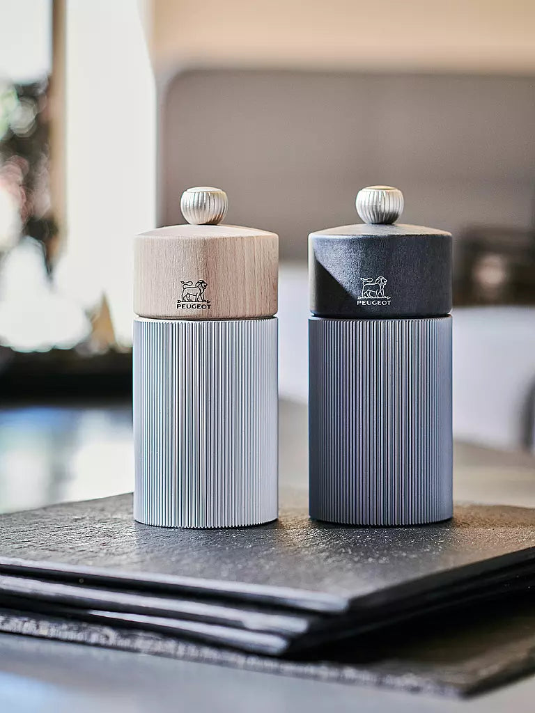 Peugeot: Die Ikone der Präzision – Französische Mühlen-Technik seit 1874